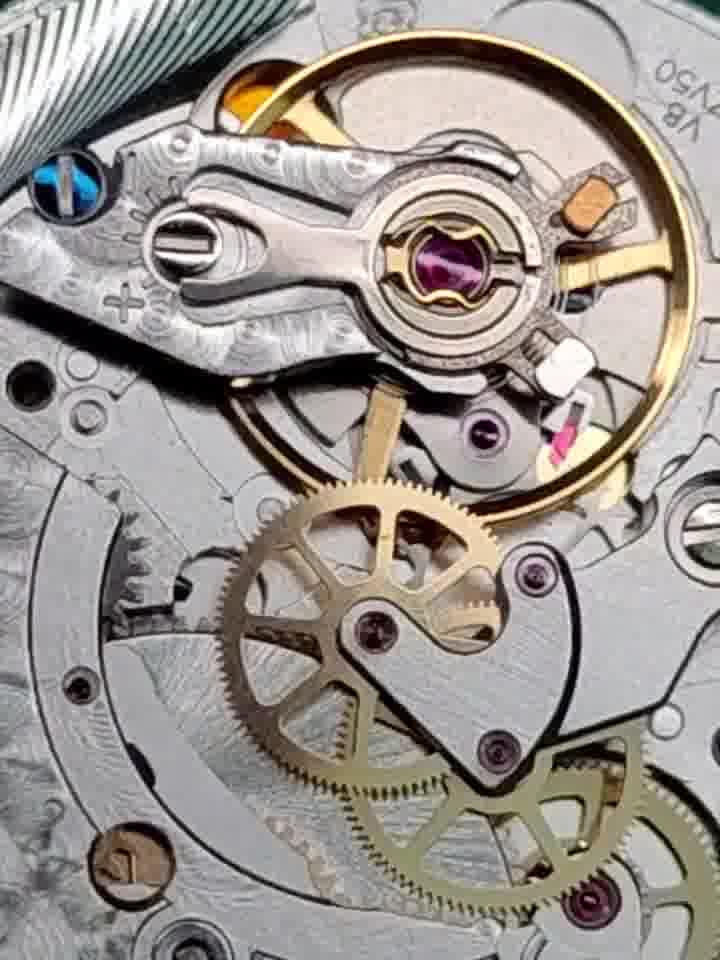 Complete Guide to Fixing Intermittent Running Issues on Breguet Watches (Image) Complete Guide to Fixing Intermittent Running Issues on Breguet Watches (Image)