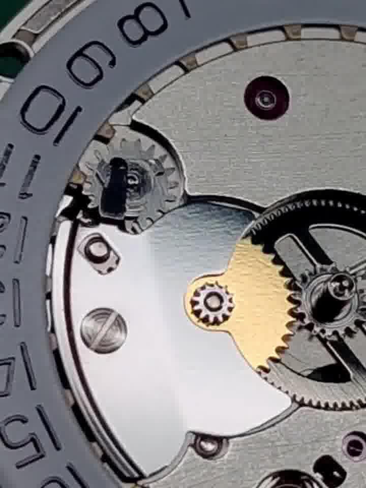 Does Breguet Make Watches Without Date Displays? (Picture)