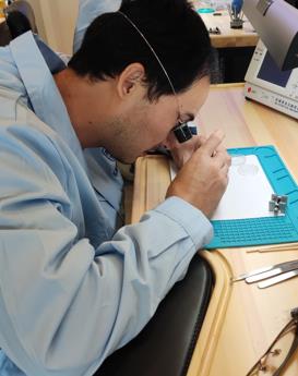 Isabel Aguilar - Senior Watchmaker of Changsha Hengdeli Service Center
